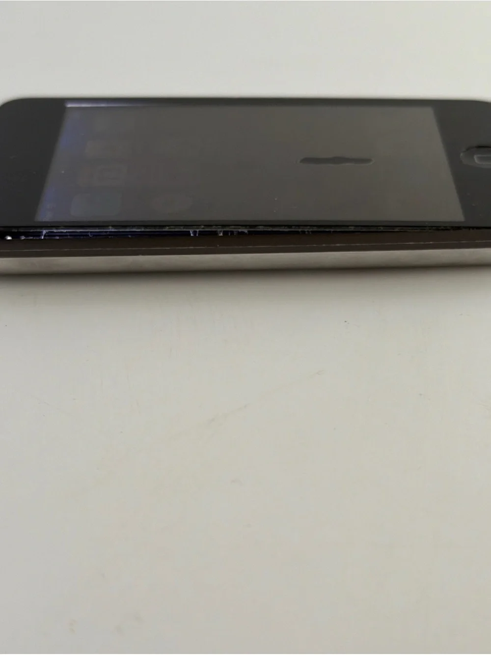Apple IPod Touch 1st Gen 8 GB Model A1213 Vintage